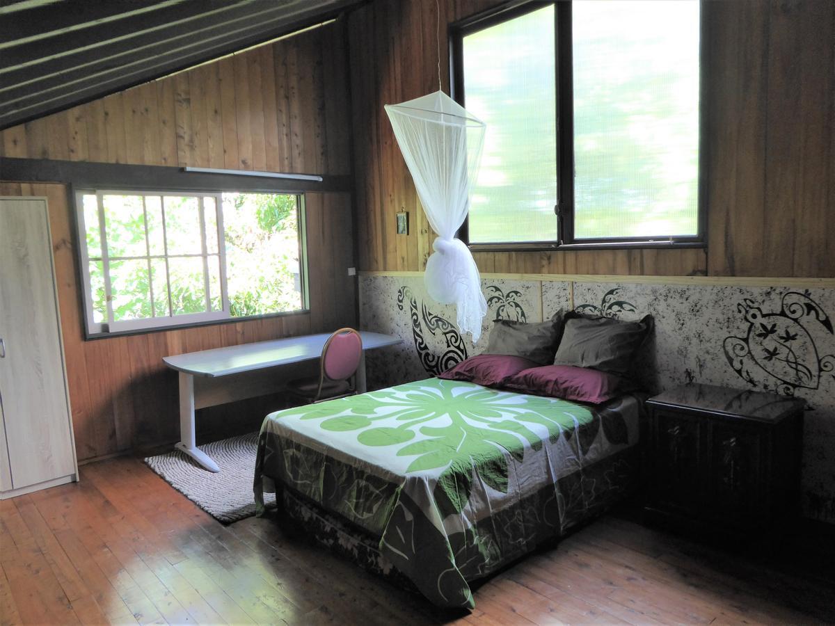 Comfortable Maison Papetoai Екстериор снимка